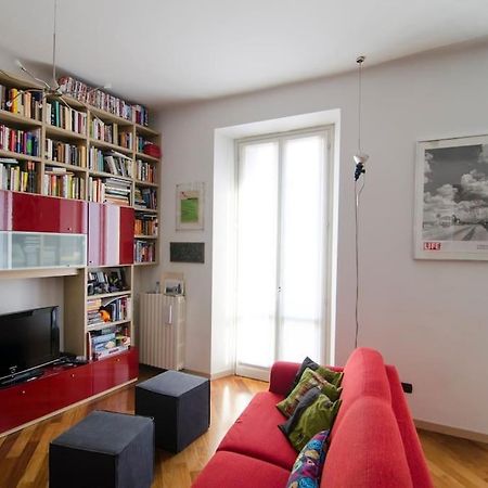 Appartamento Quiet & Bright In A Sparkly District! Milano Esterno foto
